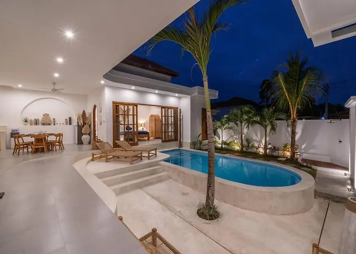 Casa Biari Tropical Modern Central Canggu Beach Canggu (Bali)